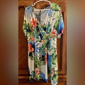 NWOT Tropical print dress with cold shoulder ties on arms. Elastic waist